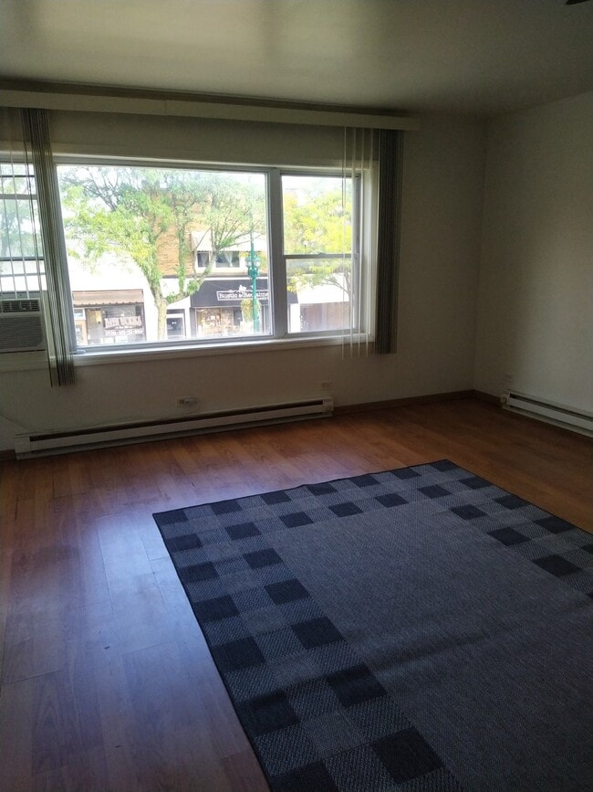 Photo - 926 Main St Unit 2f