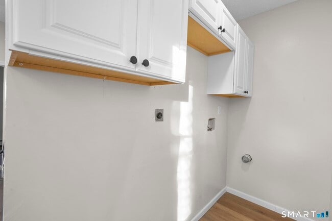 Photo - 26 Mc Lean St