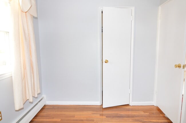 Photo - 10 Carson Rd