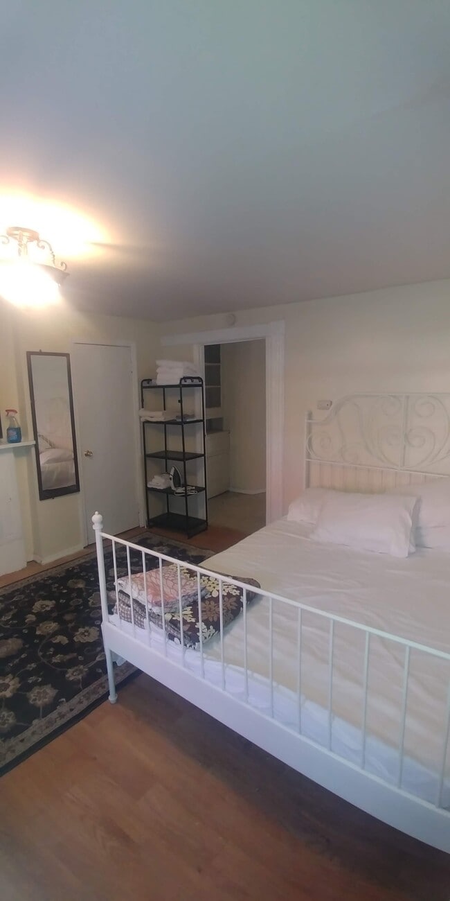 Photo - 164 Hull St Unit 1 st floor