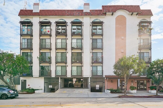 Photo - Camarillo Sunshine Apartments