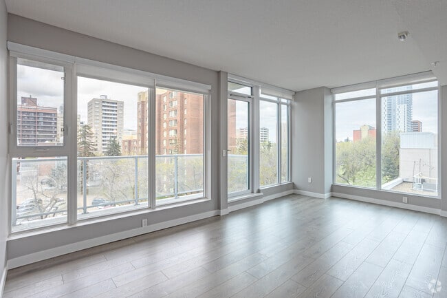2 chambres, 1 salle de bain - 778 pi² - Salon - The View