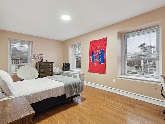 Photo - 5400 Woodcrest Ave