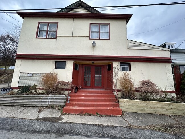 Photo - 2422 Main St Unit 1