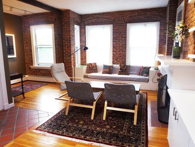 Photo - 56 Kirkland St Unit 5