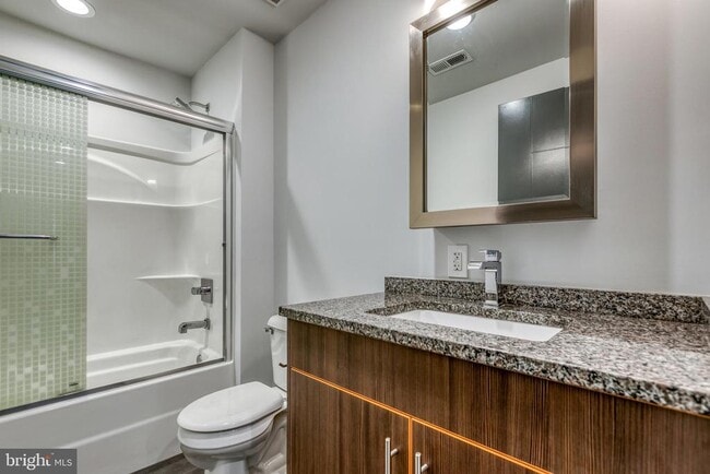 Photo - 4800 Brown St Unit 306