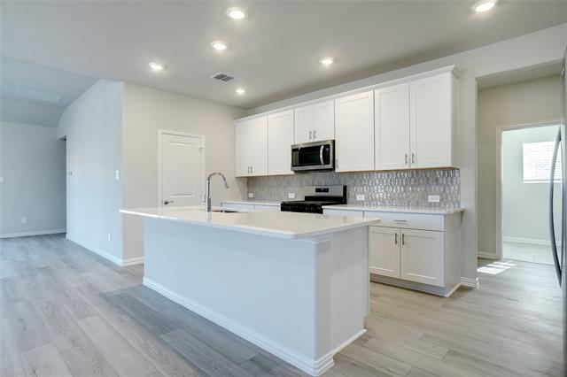 Photo - 1008 Eagle Run Ln