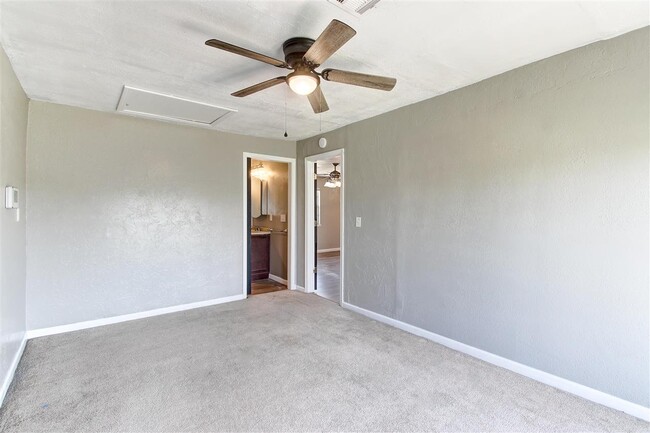 Photo - 1270 NW 57th St