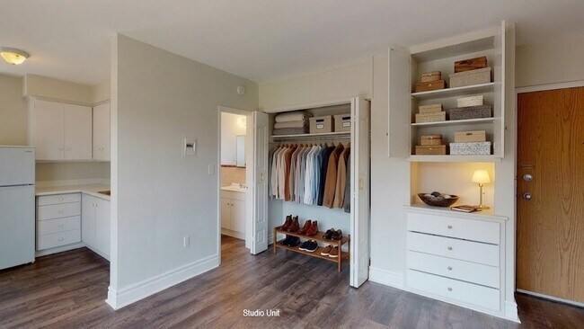 Photo - Riverview Apartments