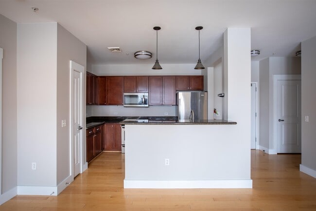 Photo - 60 Winooski Falls Wy Unit 1211