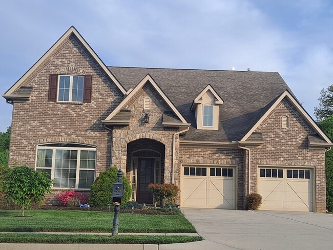 Building Photo - 12170 Inglecrest Ln