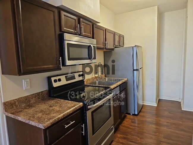 Building Photo - 1 W 28th St Unit 501