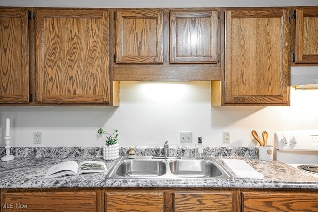 Photo - 8140 Southwood Dr