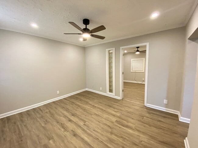 Photo - Renovated 2 Bedroom First Floor Apartment- Minutes Away From Downtown Lawrenceville! Unit 6
