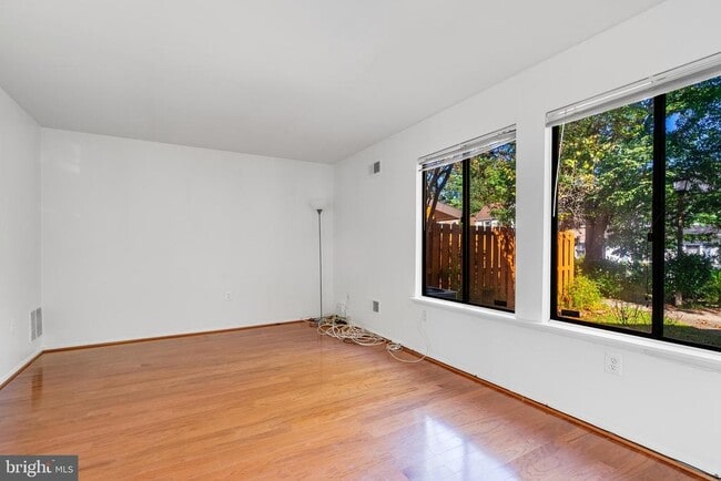 Photo - 9034 Arlington Blvd Townhome