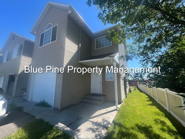 Photo - 2488 Prospect Dr Townhome