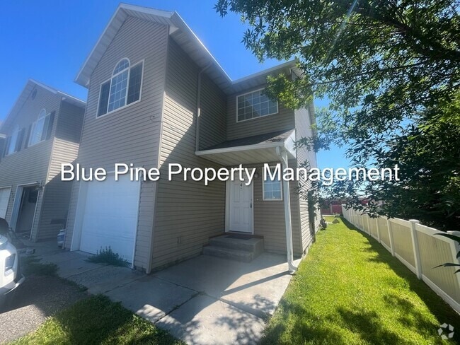 Building Photo - 2488 Prospect Dr Rental