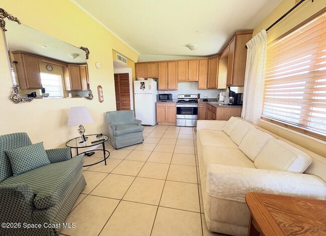 Photo - 127 Roosevelt Ave Unit 127d