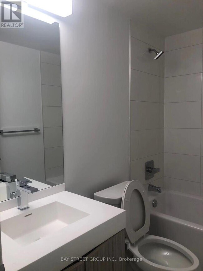 Photo - 251 Jarvis St Unit 1916