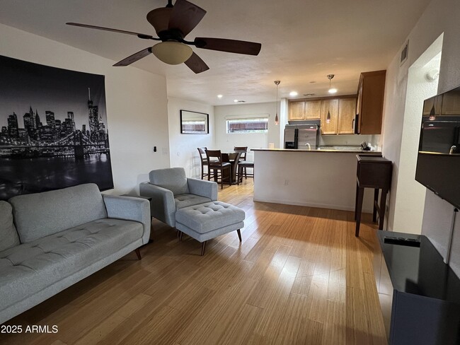 Building Photo - 4704 E Paradise Village Pkwy N Unit 129 Rental