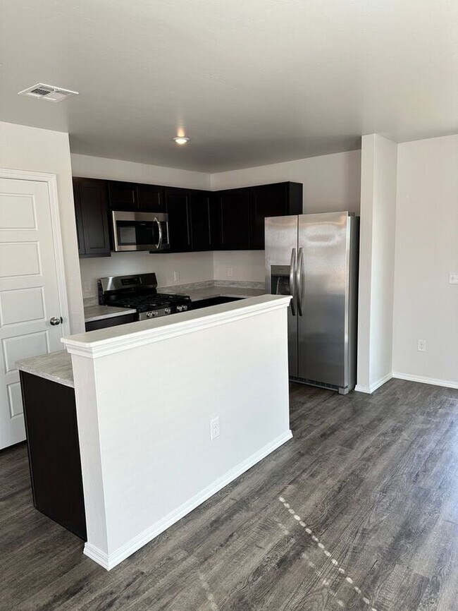 Photo - Move-In Ready 3 Bed, 2 Bath Home in Yukon | No Hidden Fees, Ever