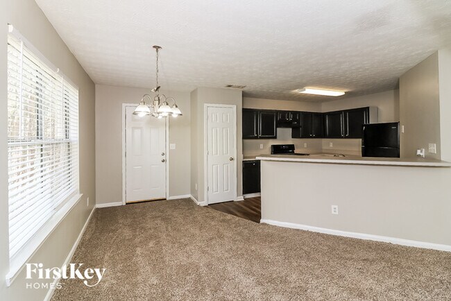 Photo - 7066 Shenandoah Trail