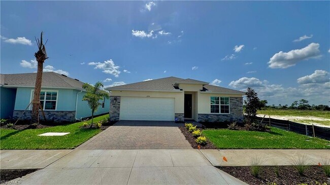 Building Photo - 17710 Shade Tree Loop Rental
