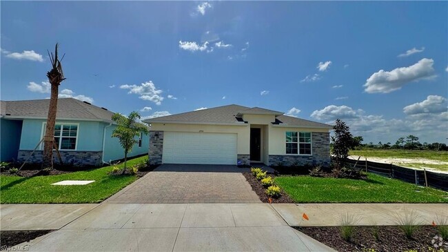 Building Photo - 17710 Shade Tree Loop Rental