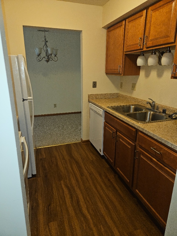 Photo - 11828 W North Ave Apartamento Unidad 12