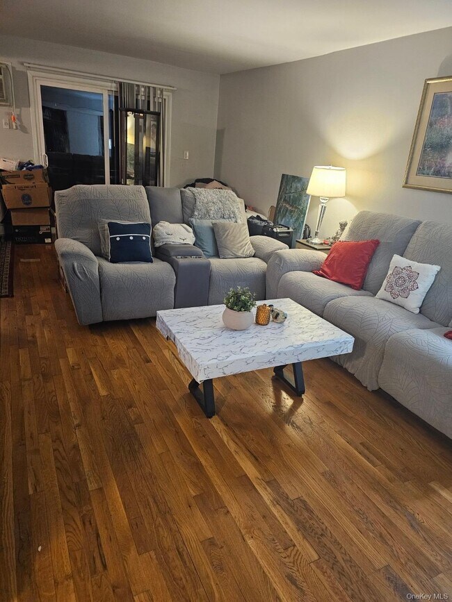 Photo - 4 Darian Ct Unit 1C