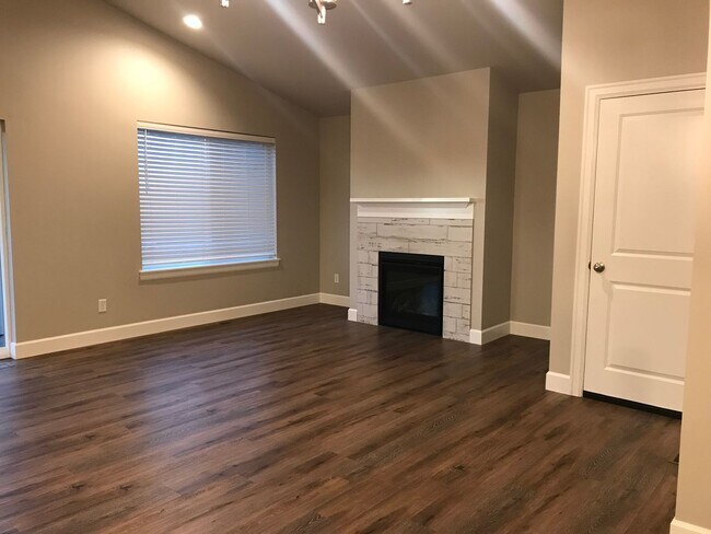 Photo - Single level Stand-Alone Home by Woodhill ...