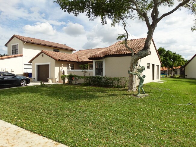 Photo - 45 Columbia Ct