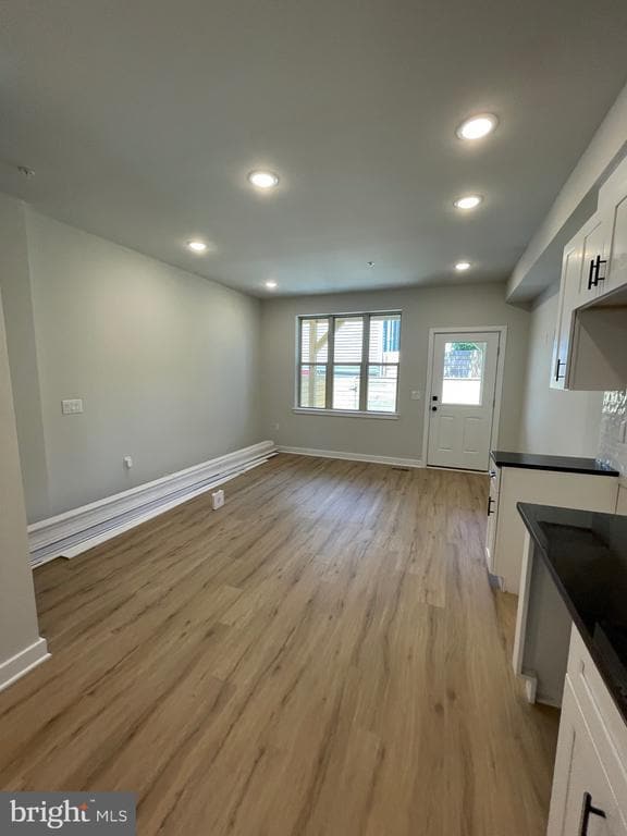 Photo - 153 W Cumberland St