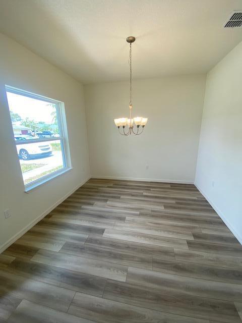 Photo - 483 SE Sunnydale Ln