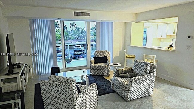 Photo - 2715 N Ocean Blvd Unit 2e