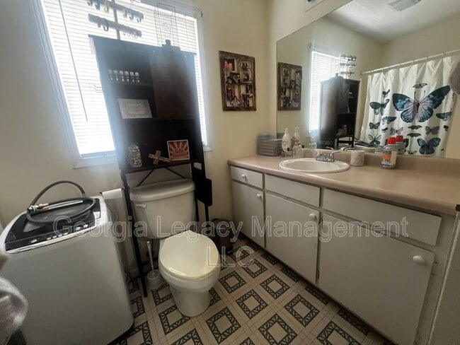 Photo - 35 Spring St