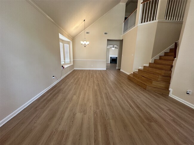 Photo - 1138 Evandale Ln