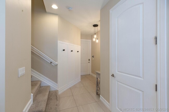 63 Dogwood Ct
