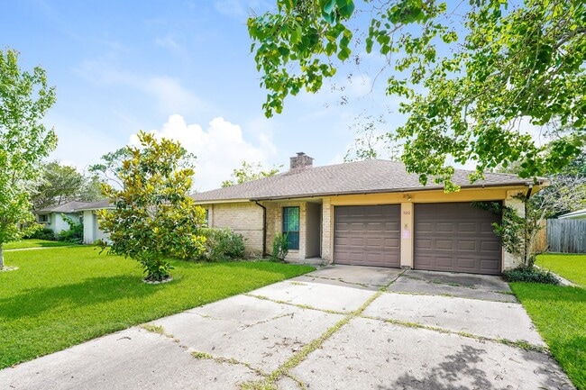 Photo - 500 Stoneledge Dr