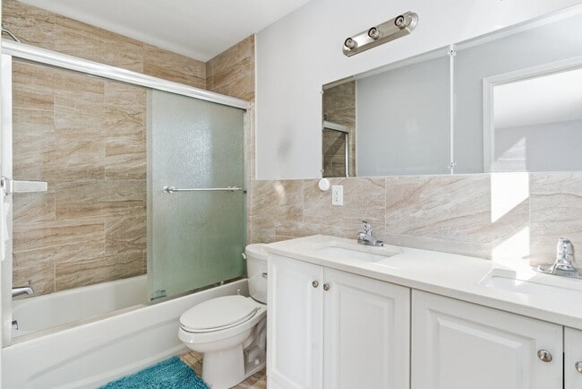 Photo - 168 Johnson Ave Unidad 1st Floor