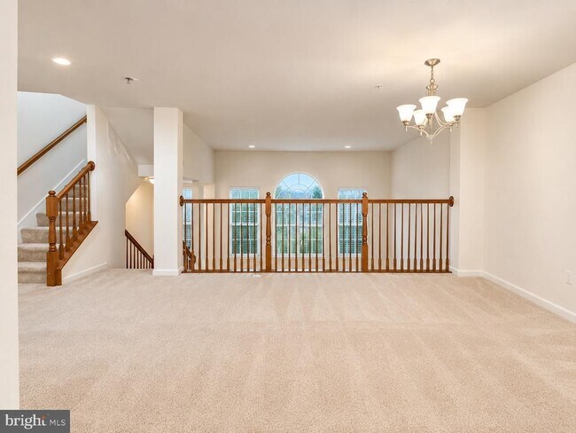 Photo - 6076 Wicker Ln