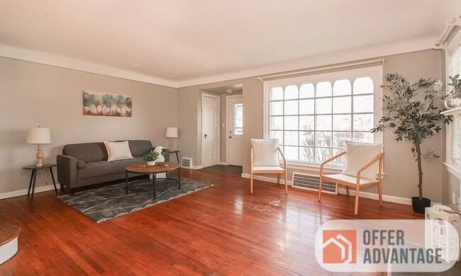 Photo - 26450 Oriole Ave