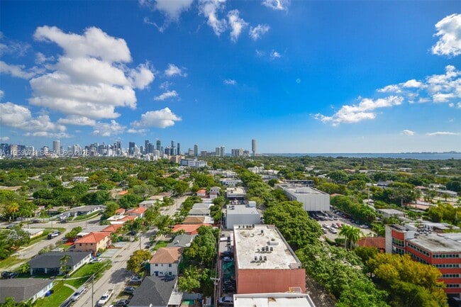 Photo - 1401 SW 22nd St Unit 901