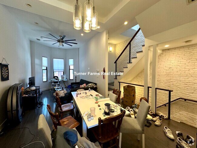 Building Photo - 25 Worthington St Unit 2 Rental