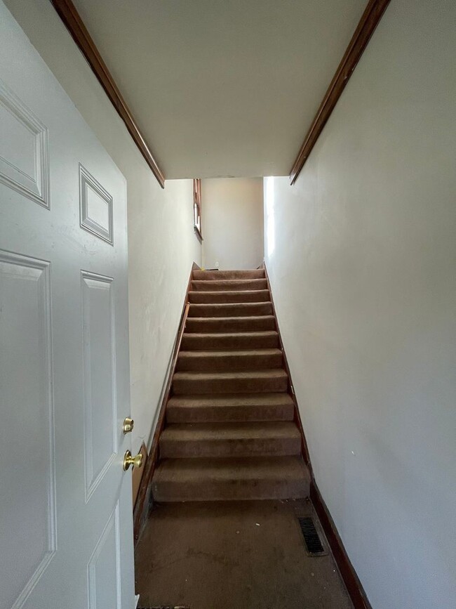 Photo - 1501 S Spring St Unit Upstairs