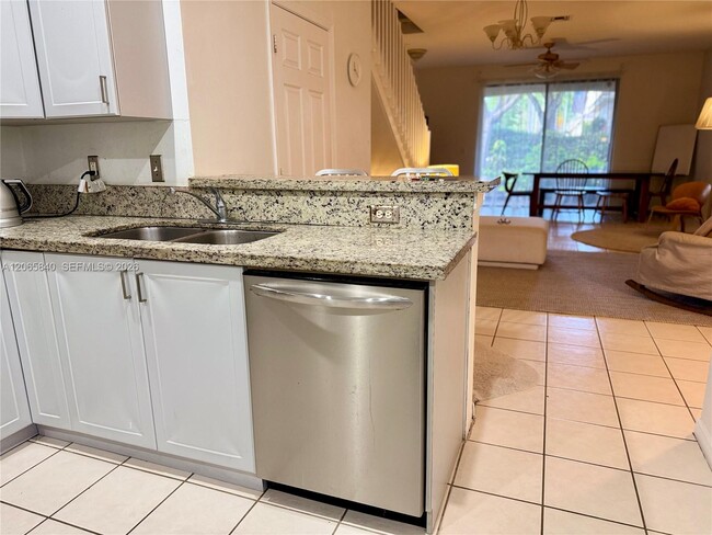 Photo - 3973 Orange Tree Ln