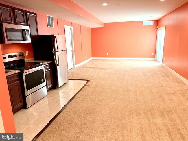 Photo - 5103 Whittington Ln