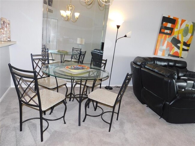 Photo - 270 Woodlake Wynde Unit 270
