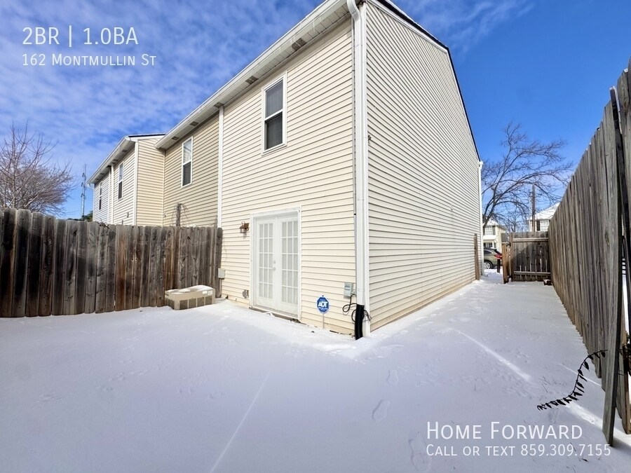 Photo - 162 Montmullin St