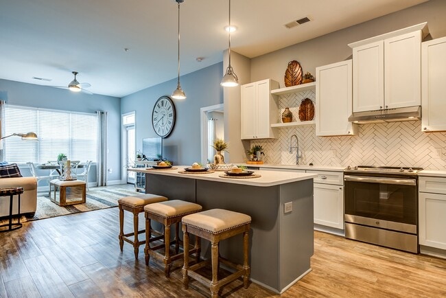 Photo - Mayfaire Flats